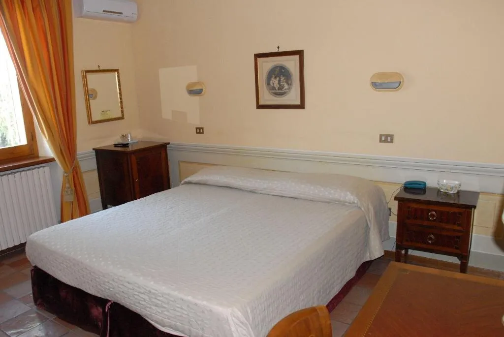 Room, Albergo Panciolle, Perugia