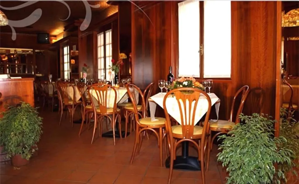 Restaurant, Hotel Karol, Milan