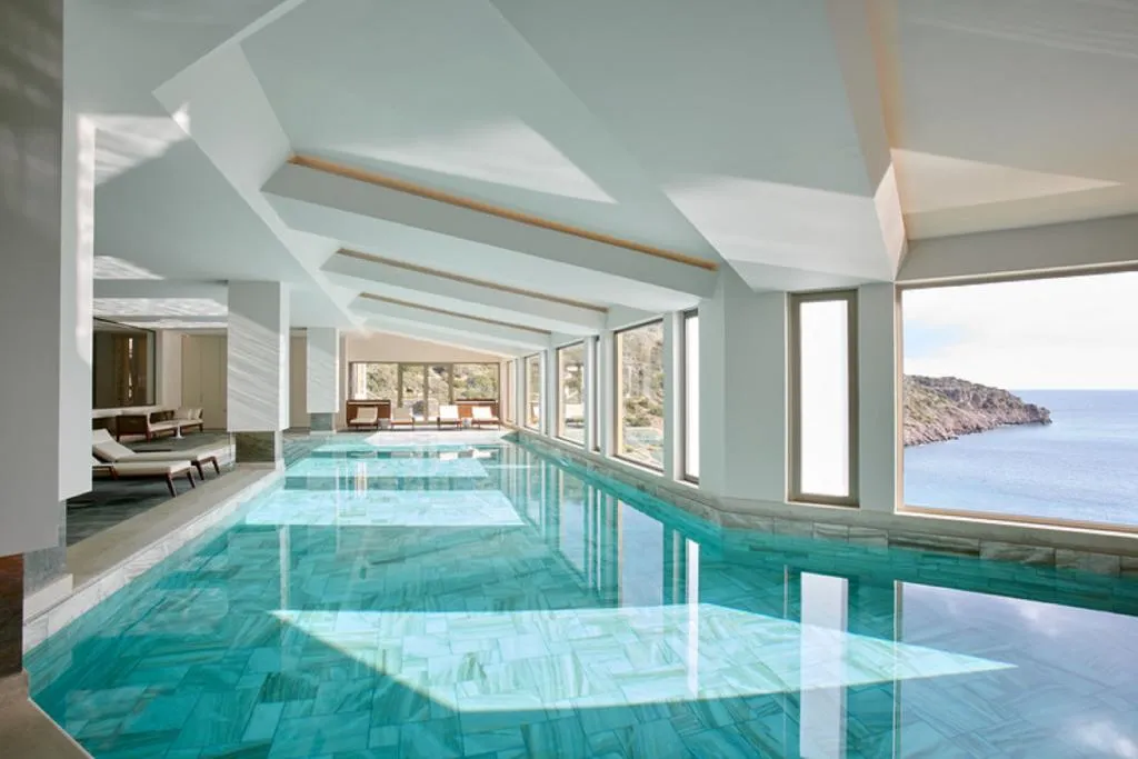 Sports and Entertainment, Daios Cove, Crete