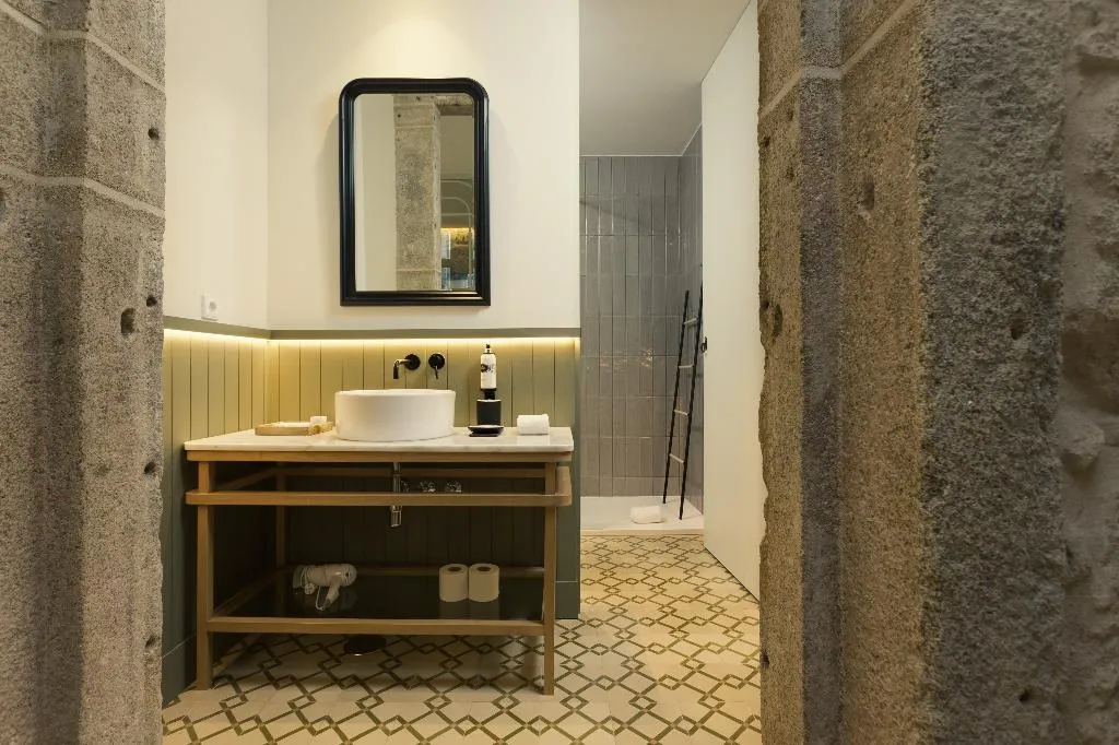 APARTMENT ONE BEDROOM Room, Líbere Porto Laranjais, Porto
