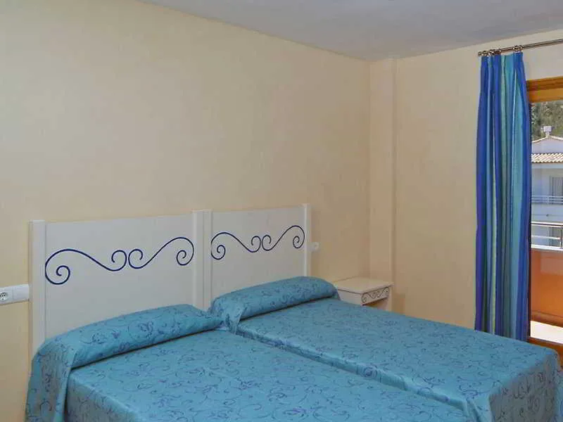 APARTMENT CAPACITY 4 ONE BEDROOM Room, Apartamentos Don Miguel, Majorca
