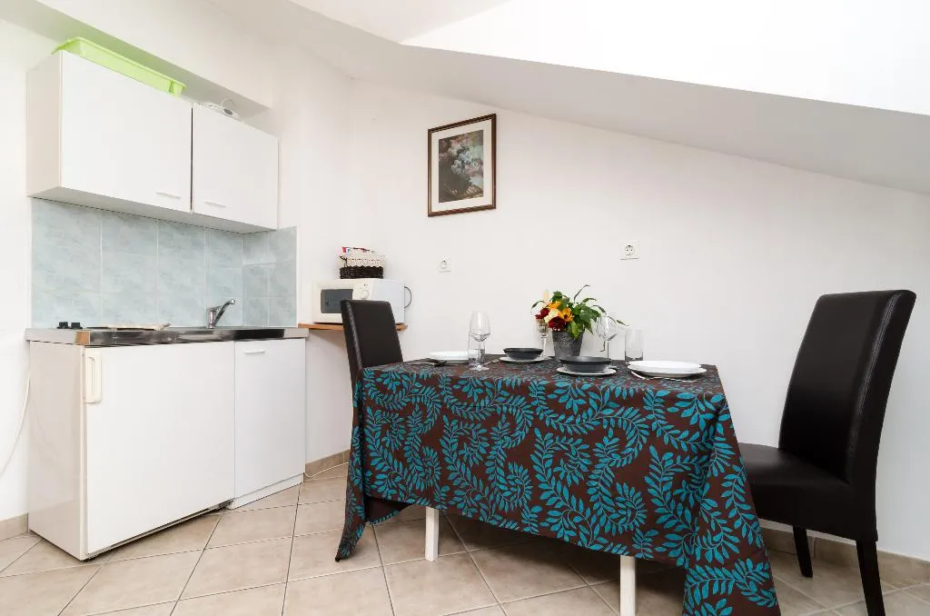 STUDIO WITH BALCONY Room, Apartments Bell Memories, Dubrovnik