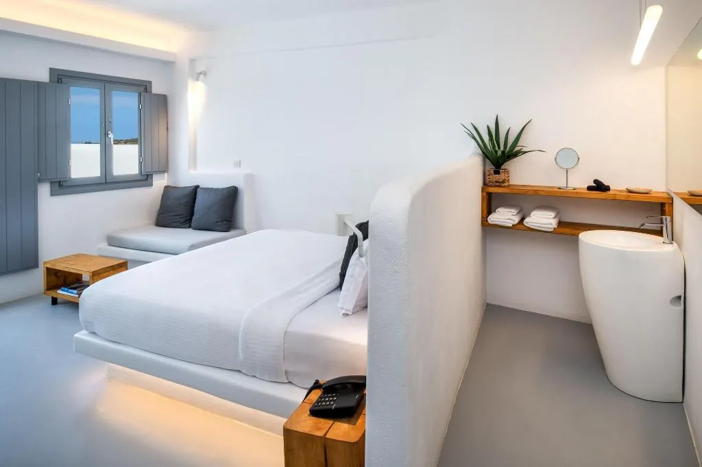 Room, Alunia Incognito Suites, Santorini