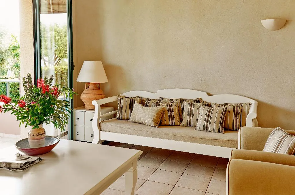 VILLA THREE BEDROOMS Room, Village Heights Resort, Crete