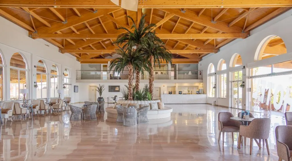 Lobby, Ilunion Sancti Petri, Costa De La Luz