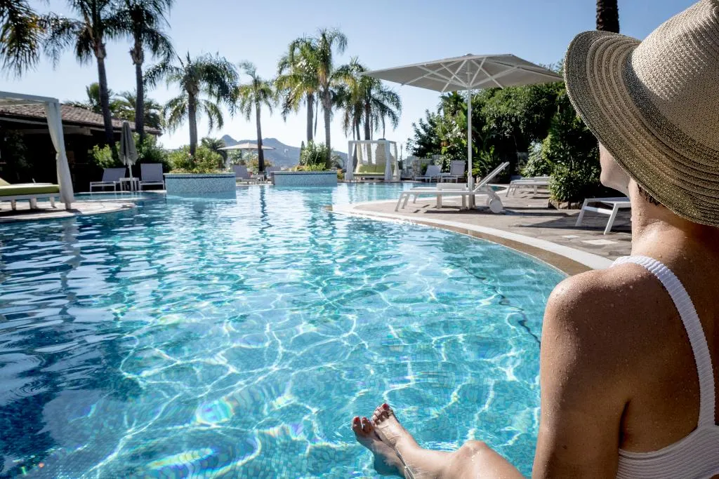 Pool, Cruccuris Resort, Cagliari