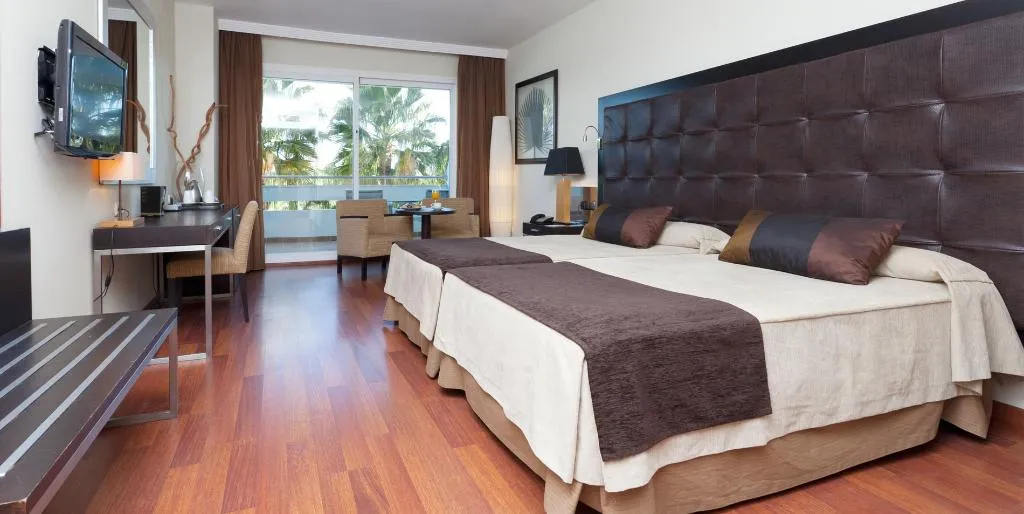 Double or Twin DELUXE Room, Senator Banus, Costa Del Sol