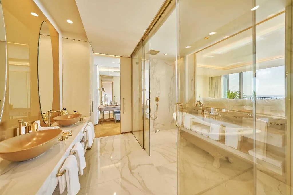 Room, Savoy Palace The Leading Hotels of the World, Madeira
