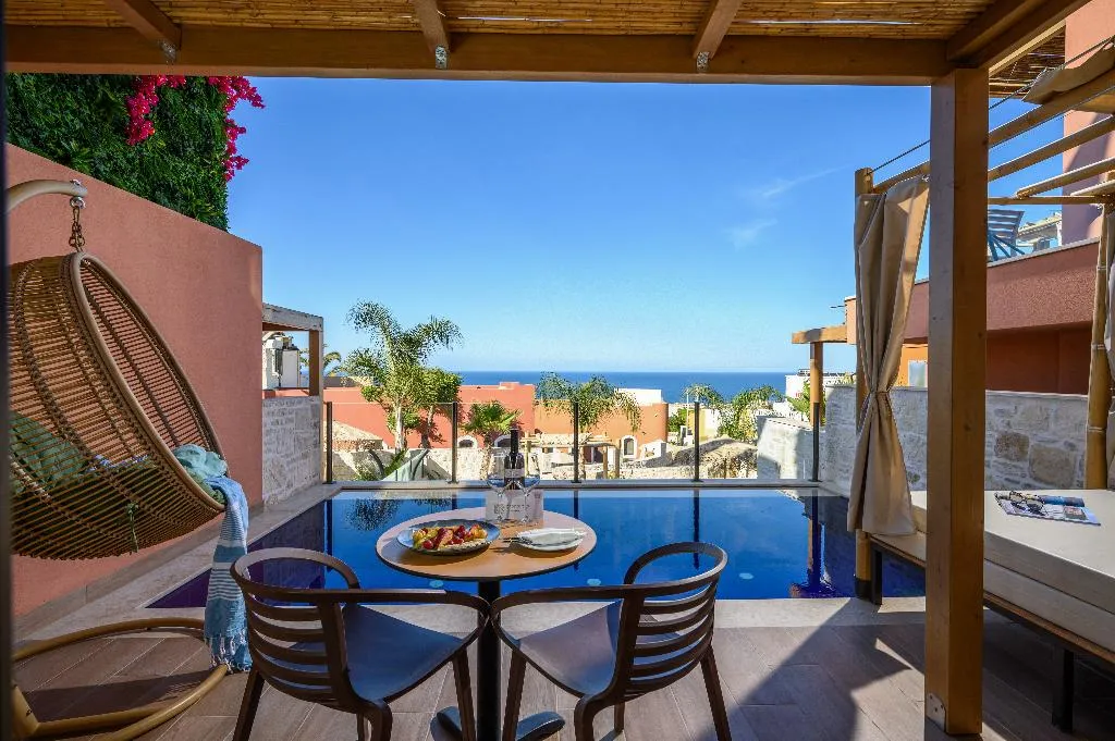 SUITE SEA VIEW WITH PRIVATE POOL Room, Esperides Resort Crete, Crete