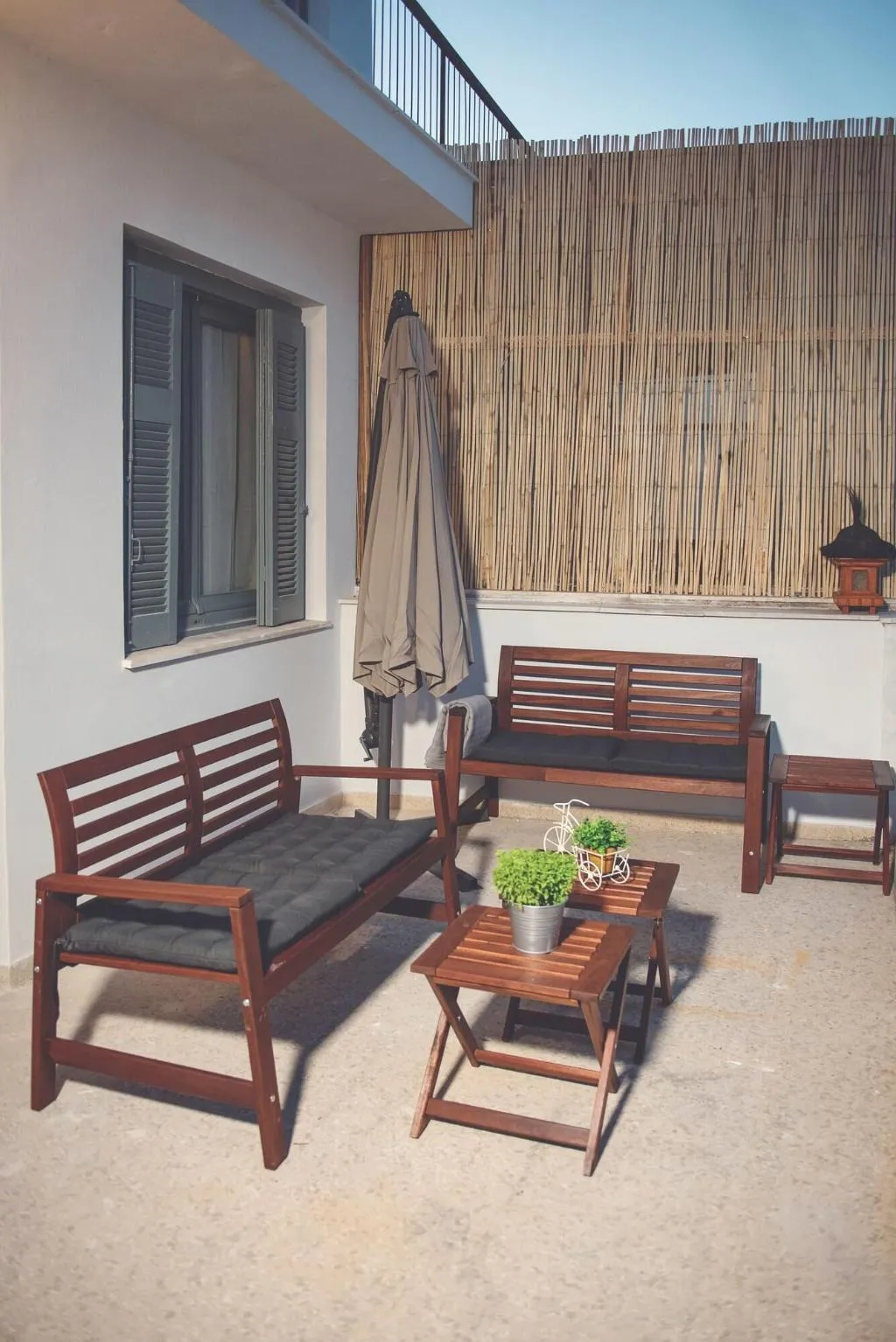 Terrace, Bedbox Hostel, Athens