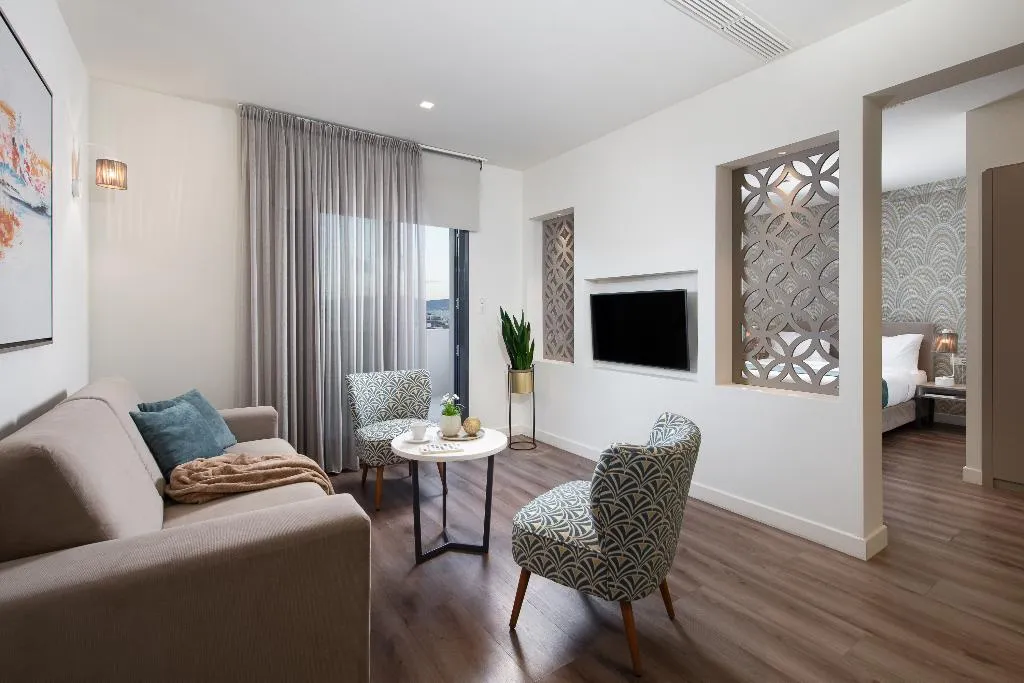 SUITE WITH BALCONY Room, The Urban Nest Athens - Suites & Apartments, Athens