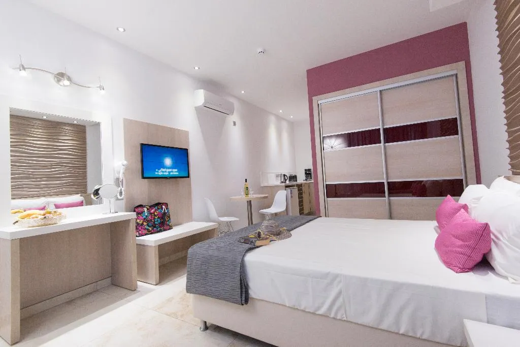 Double or Twin LUXURY Room, Loutsiana Hotel & Apartments, Cyprus