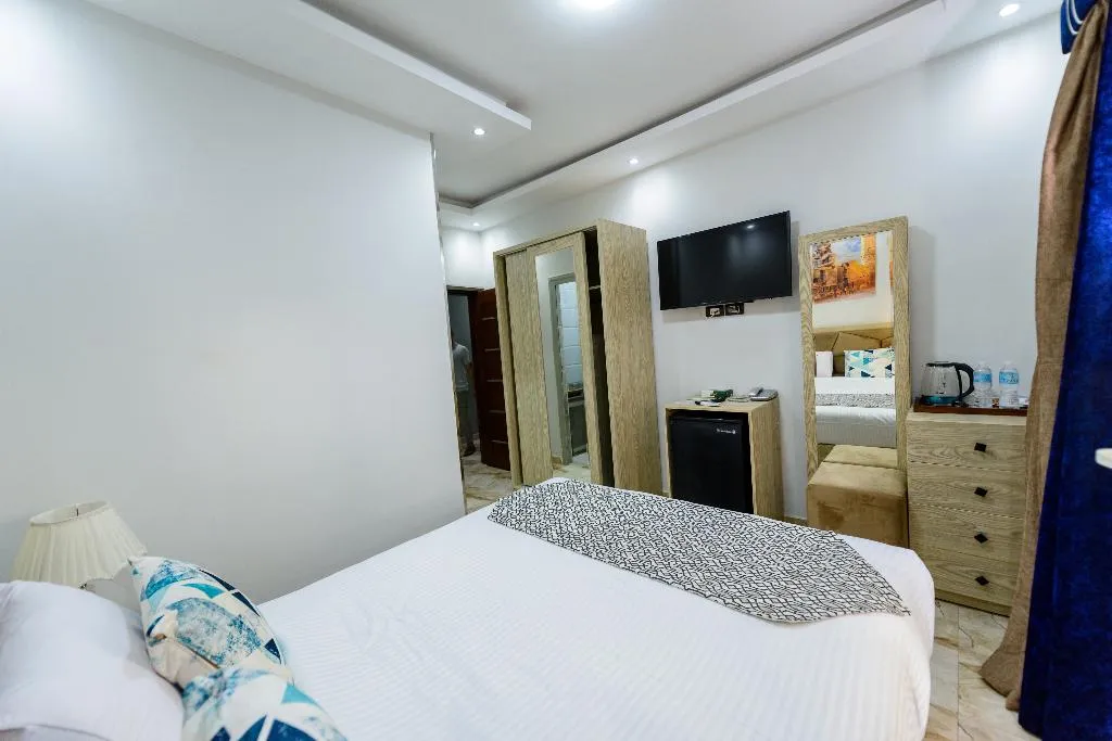 Room EXECUTIVE KING BED Room, Capital Of Pyramids Hotel, Cairo