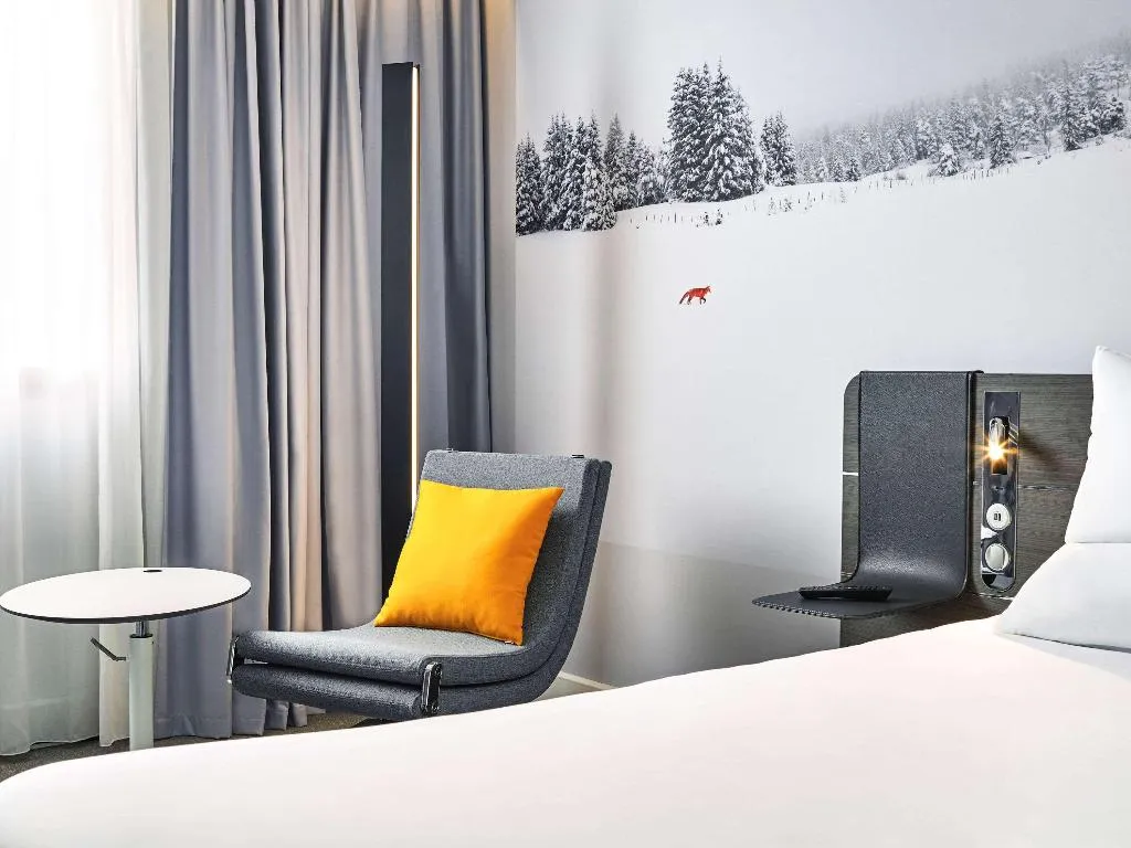 TWIN SUPERIOR Room, Novotel Milano Linate Airport, Milan