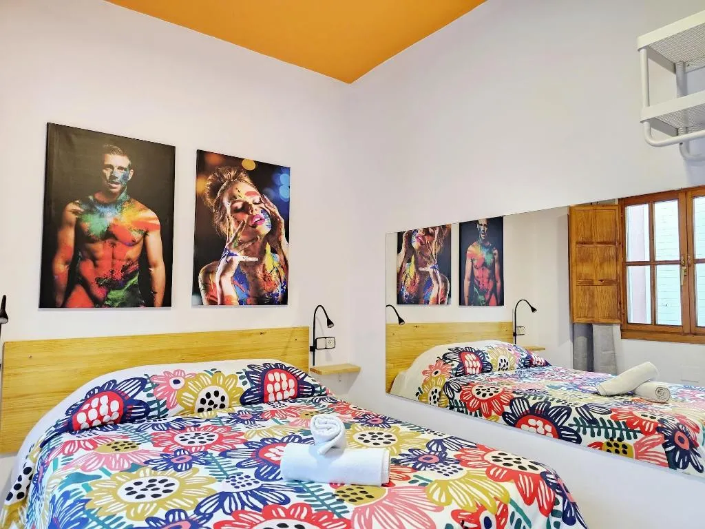 Room, Arc House Plaza, Seville