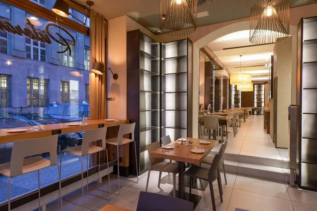 Restaurant, Golden Crown, Prague