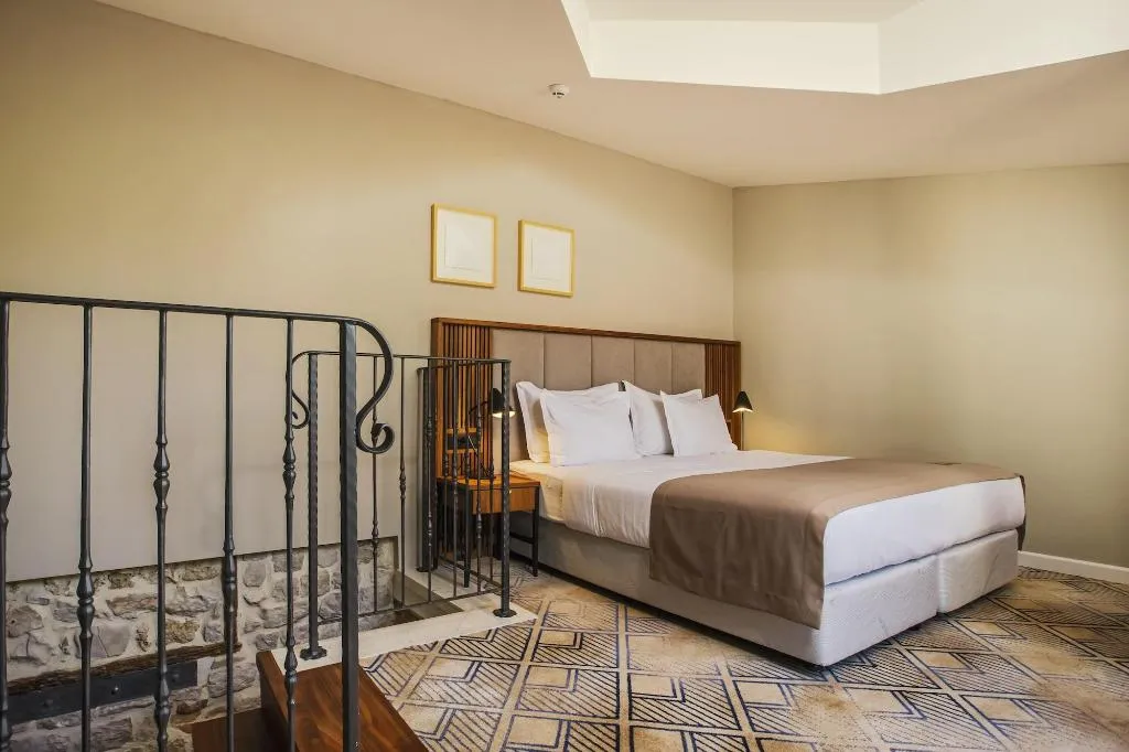 Room, Armerun Heritage Hotel & Residences, Split