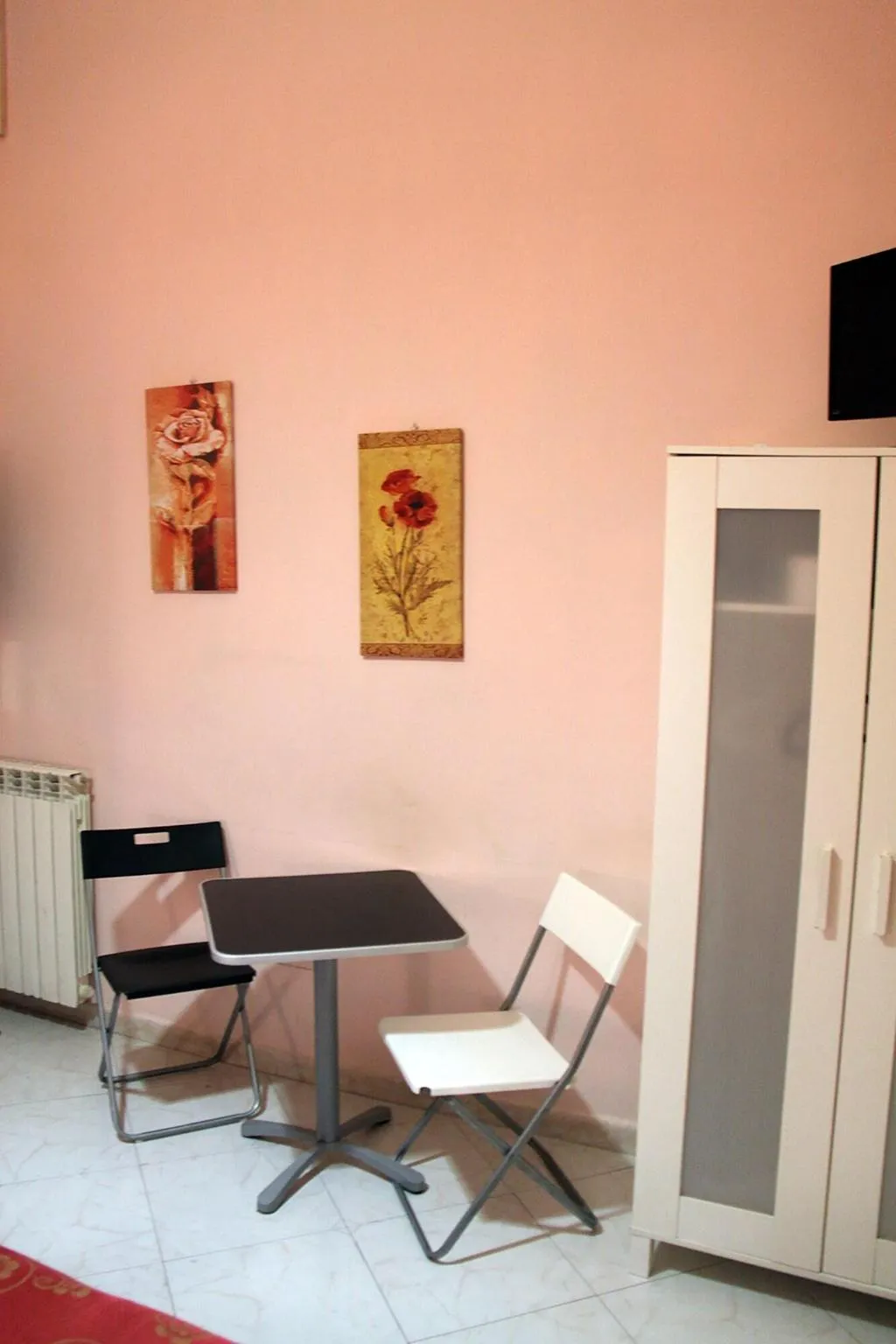 Room, Cinquestelle, Naples