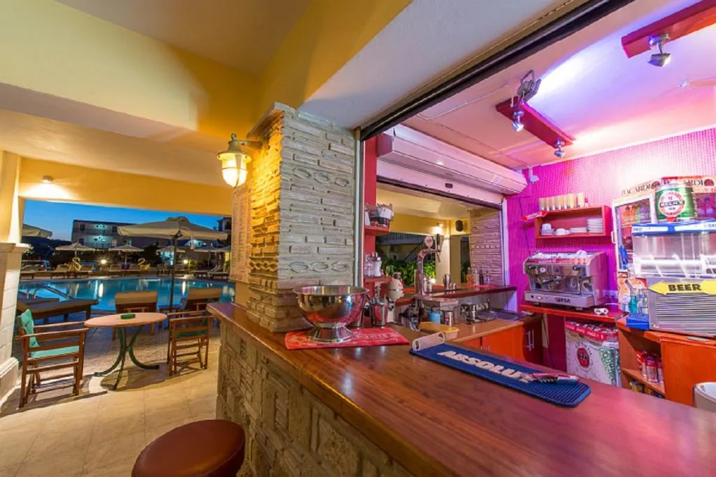 Bar, Clio Aparthotel, Zante
