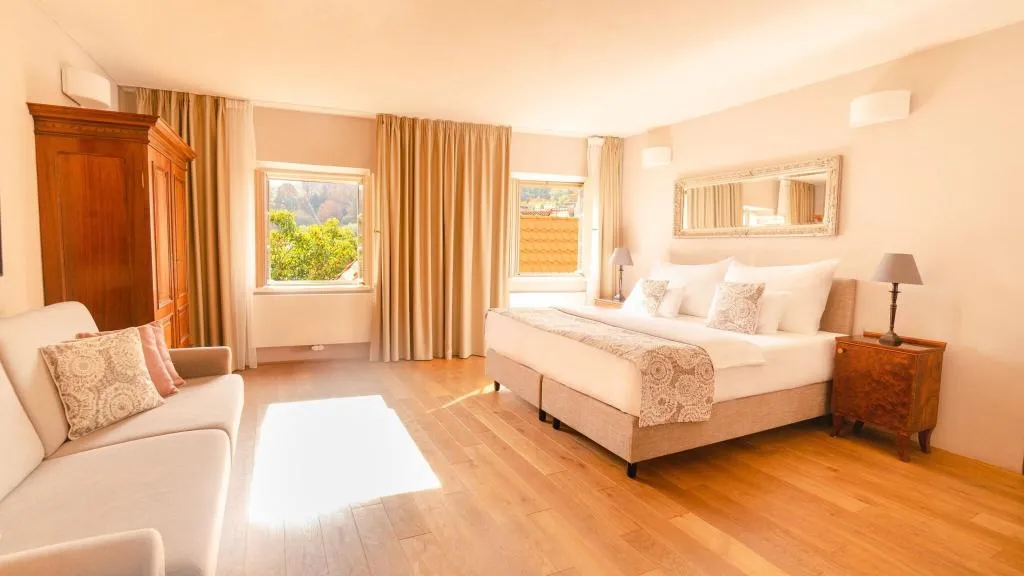 Room, Hotel Golden Key Prague, Prague