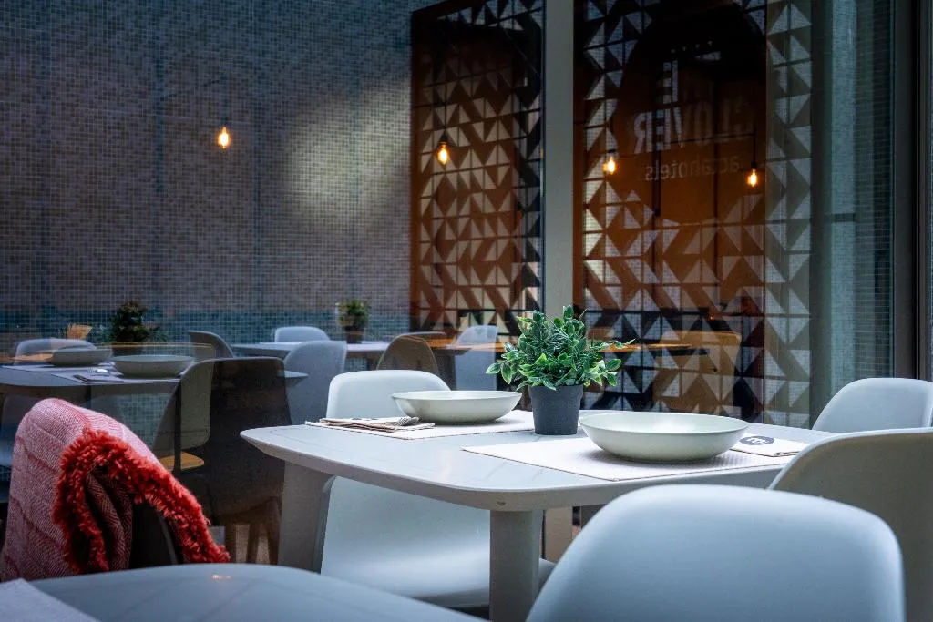 Restaurant, Hotel Acta The Clover, Porto