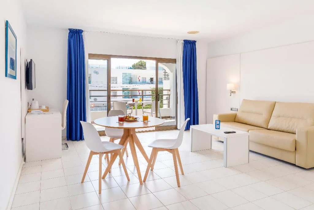 SUITE POOL VIEW Room, Mar Hotels Alcanada, Majorca