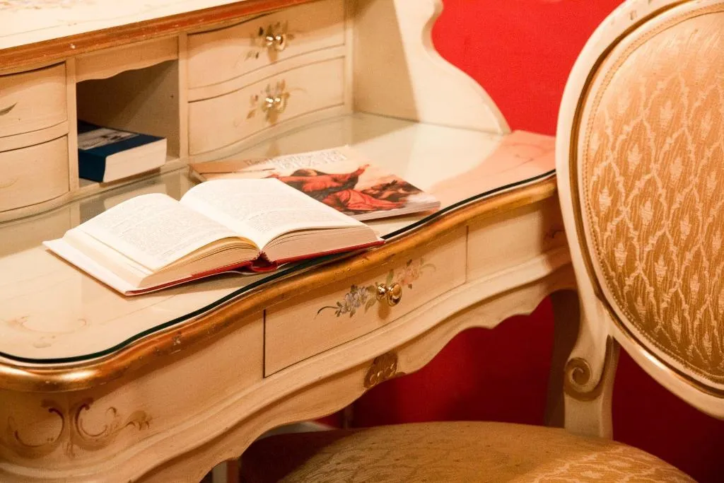 Room, Ca' Bella, Venice