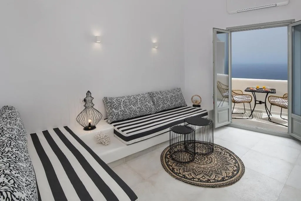 Room, Seven Suites, Santorini
