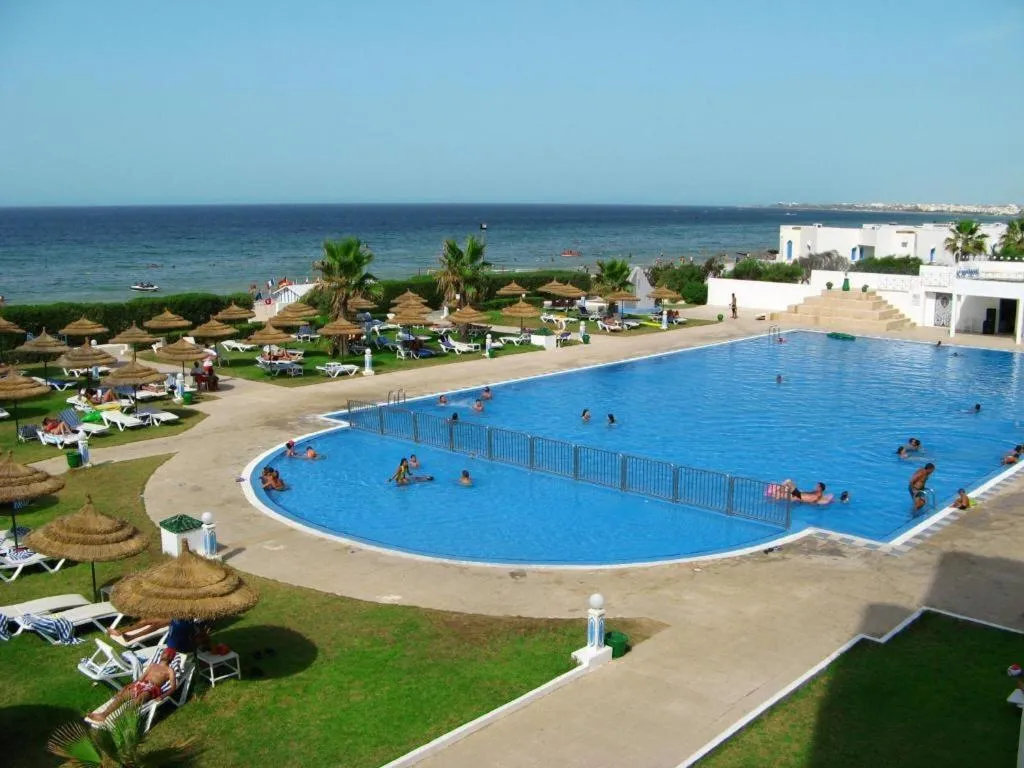 Pool, Amir Palace, Tunisia