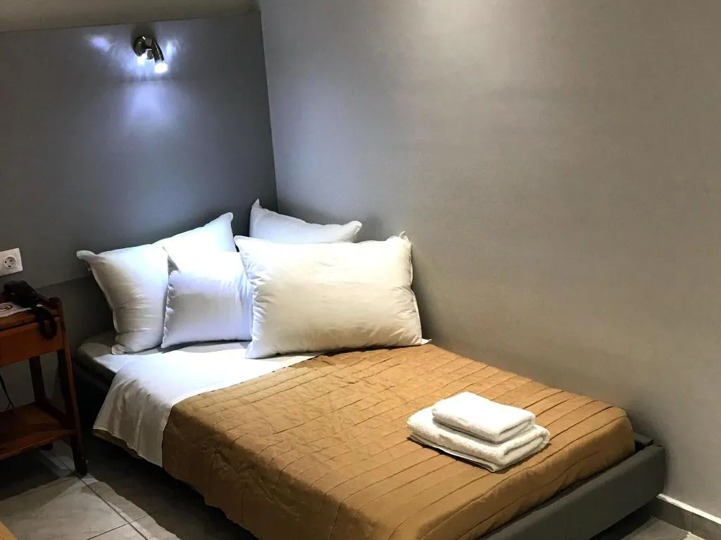 Room, Atlantis Hotel, Crete