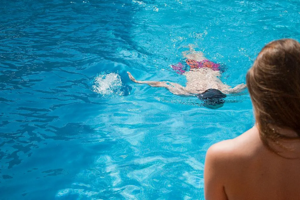 Pool, Meira, Porto