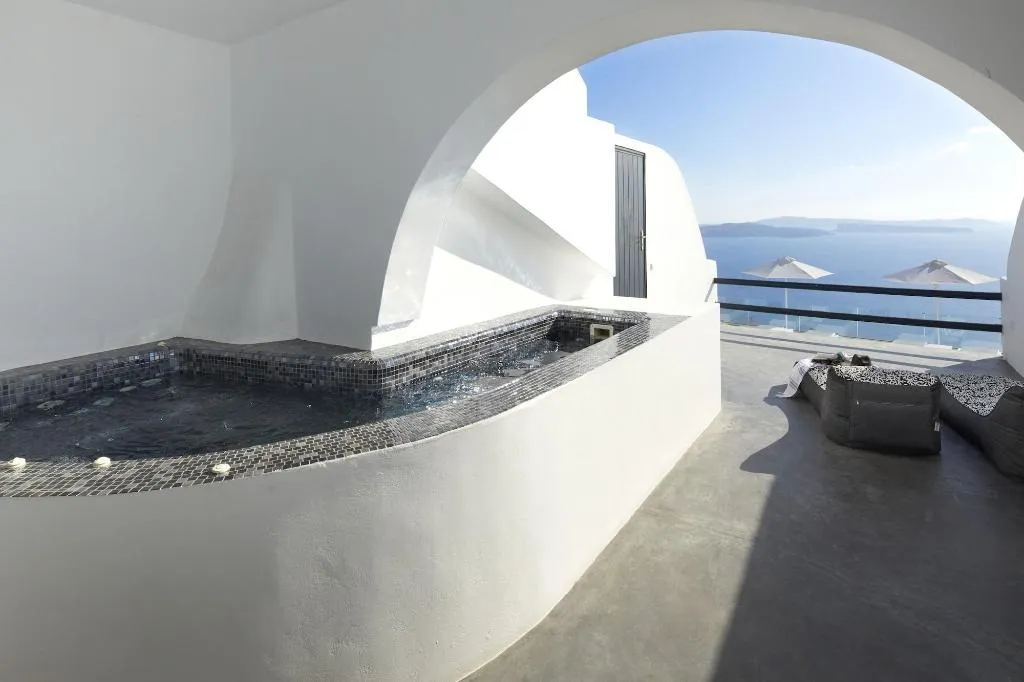 Room, Oia Suites, Santorini