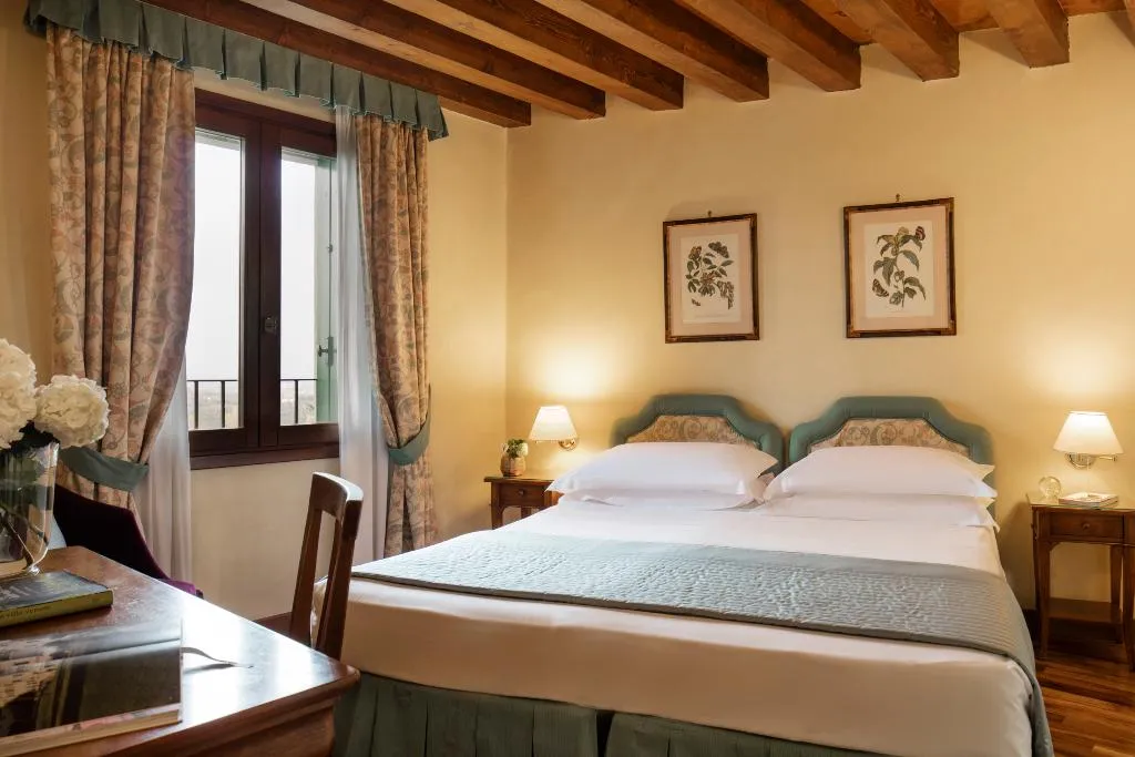Double or Twin CLASSIC Room, Villa Michelangelo Vicenza - Starhotels Collezione, Venice