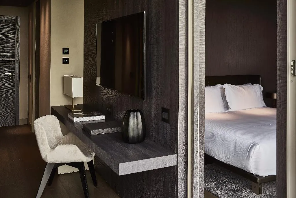 SUITE WITH BALCONY Room, Hotel Viu Milan, Milan