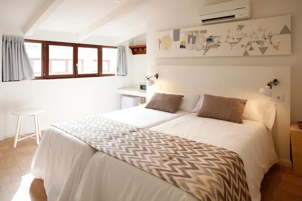 Double or Twin STANDARD Room, Ca Sa Tieta, Majorca