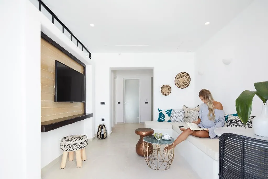 VILLA WITH PRIVATE POOL Room, Phos The Boutique Luxury Hotel & Villas, Santorini