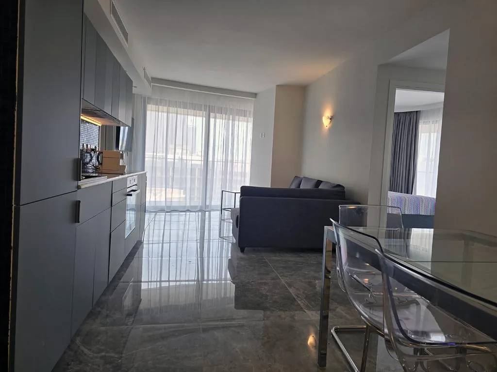 APARTMENT TWO BEDROOMS ONE BATHROOM Room, Mercury Suites - Skydream Getaways, Malta