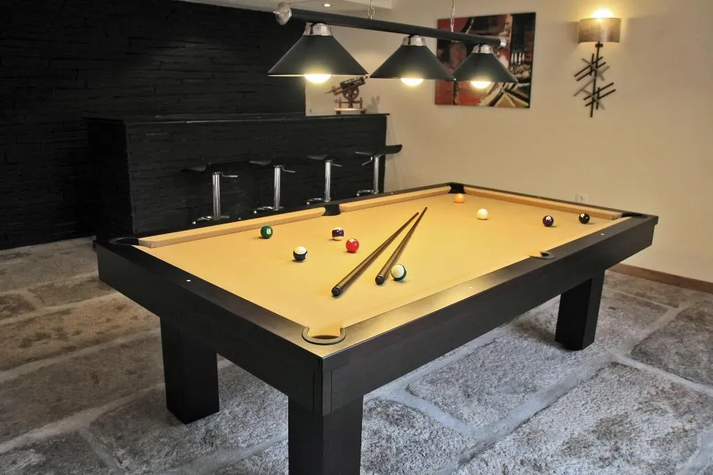Sports and Entertainment, Casa dos Poços, Porto