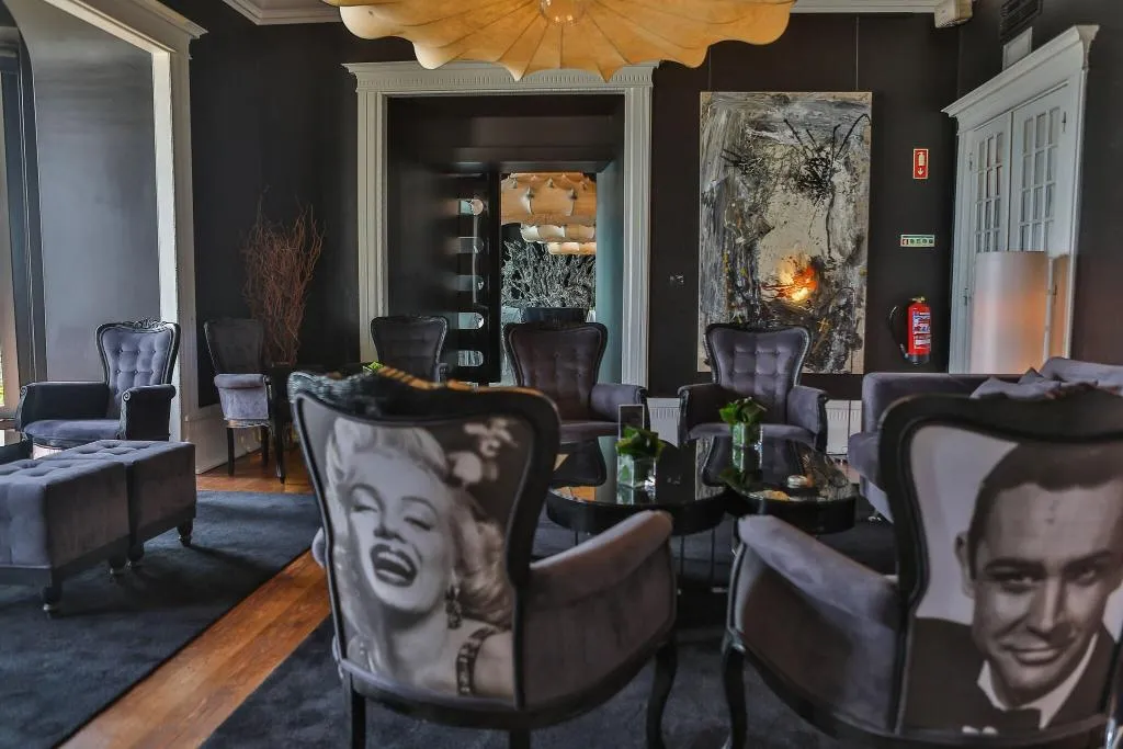 Lobby, Hotel Farol, Lisbon