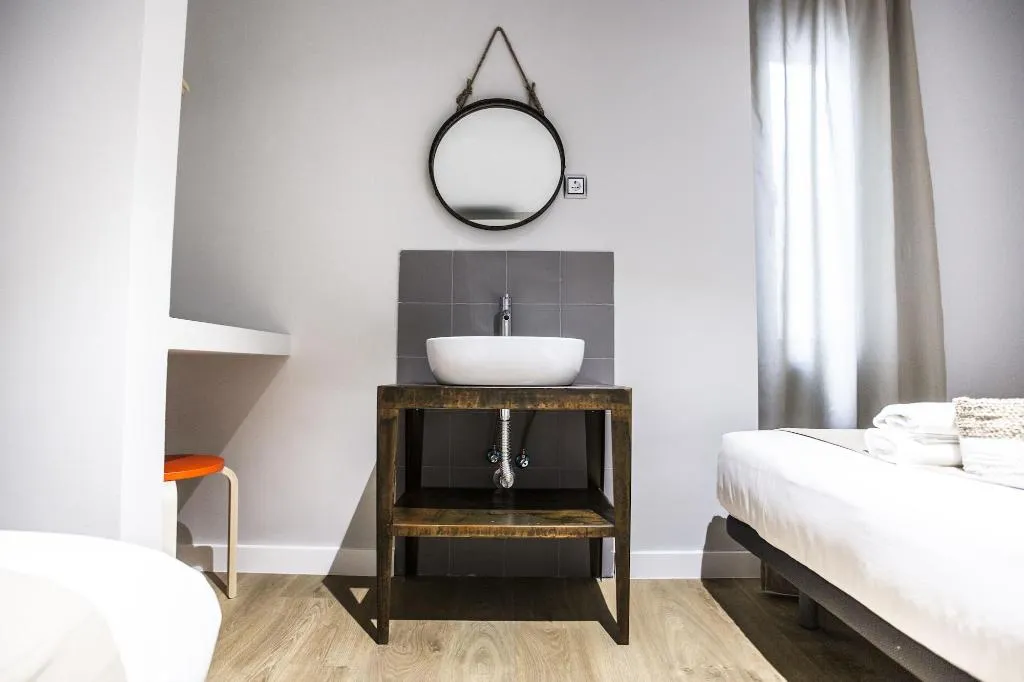 Room, Hola Rooms, Madrid