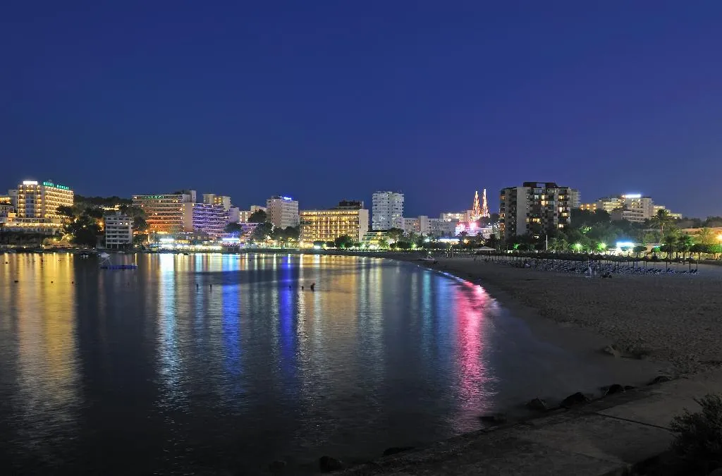 Beach, Marina Palmanova Apartamentos, Majorca