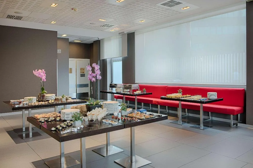 Conferences, Ac Hotel Milano Sesto, Milan