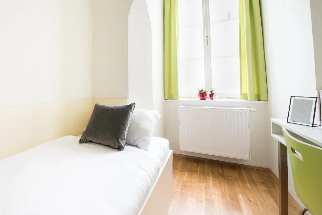 APARTMENT STANDARD Room, myNext - Johannesgasse Apartments, Vienna