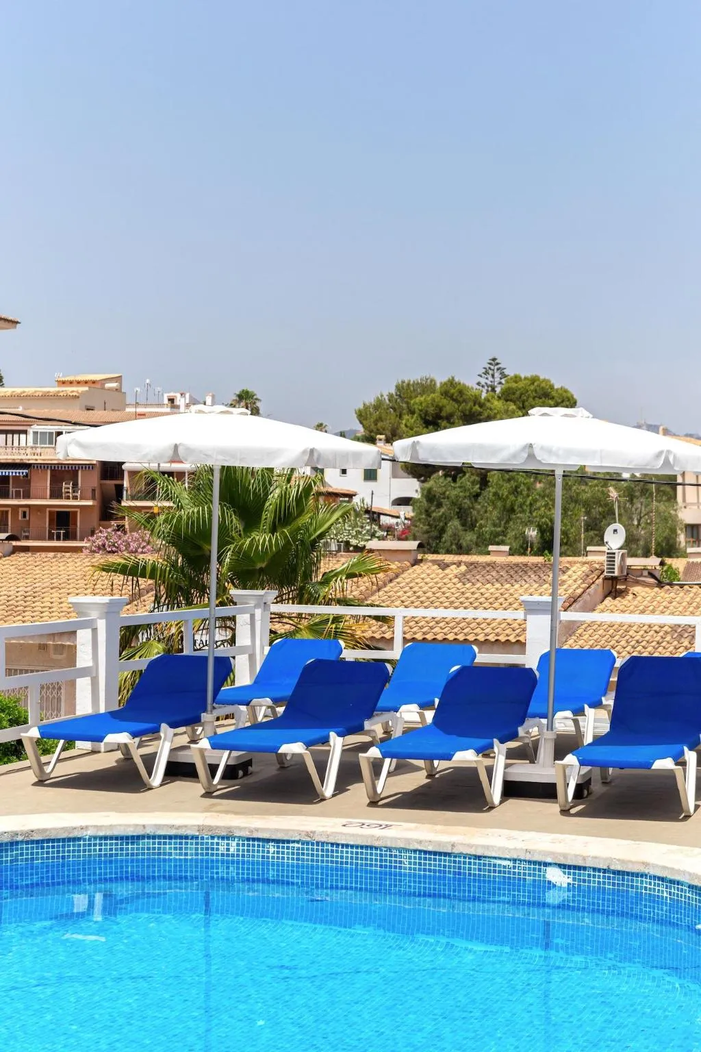 Sports and Entertainment, Hostal San Francisco - Portocolom, Majorca