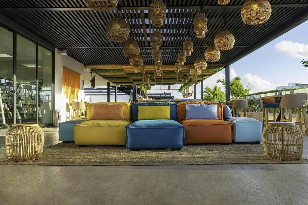 Terrace, Fiesta Inn Playa del Carmen, Playa Del Carmen