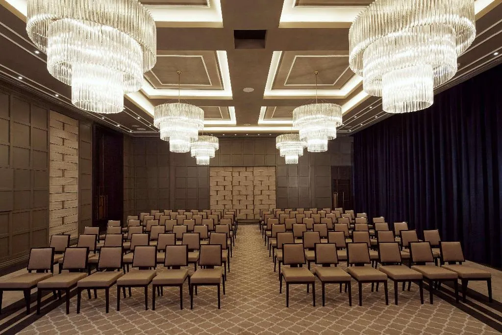 Conferences, Dukes The Palm Dubai Hotel, Dubai