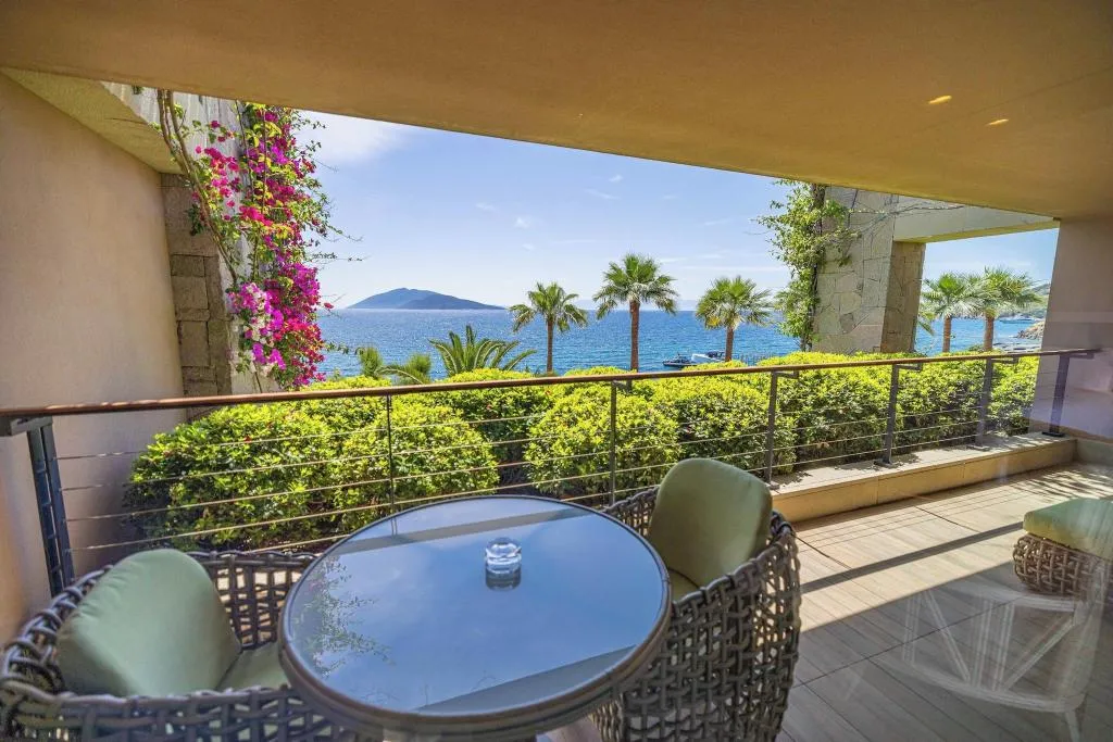 SUITE KING SIZE BED Room, Caresse, A Luxury Collection Resort, Bodrum
