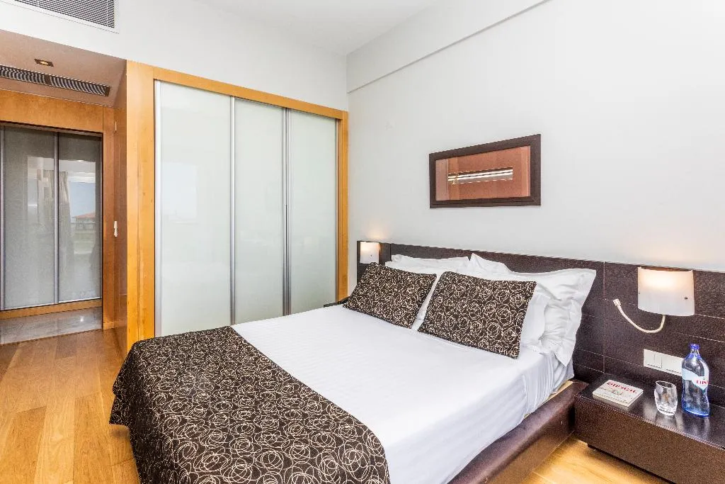 TWIN STANDARD Room, Crowne Plaza Caparica Lisbon, Lisbon