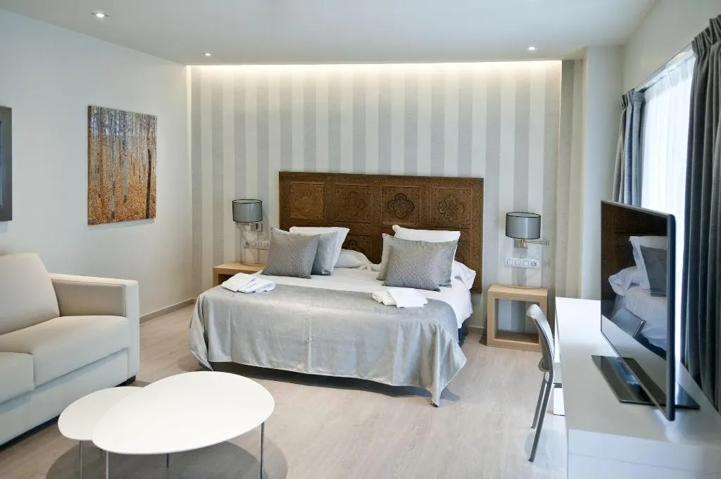 Room, Serennia Exclusive Rooms, Barcelona