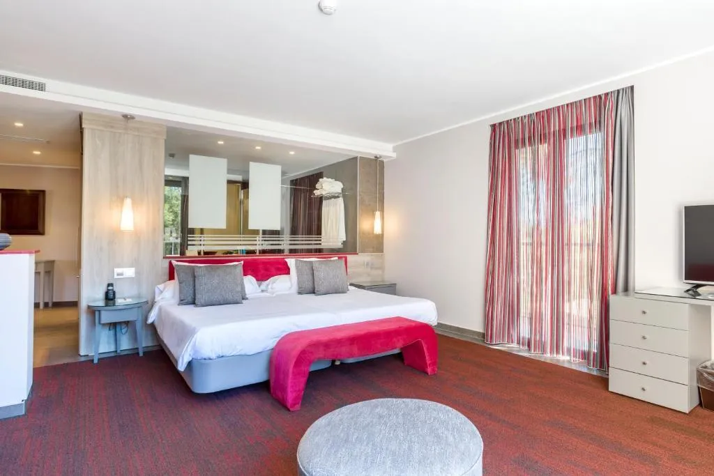 SUITE SUPERIOR Room, Lago Garden Apart-suites & Spa Hotel, Majorca
